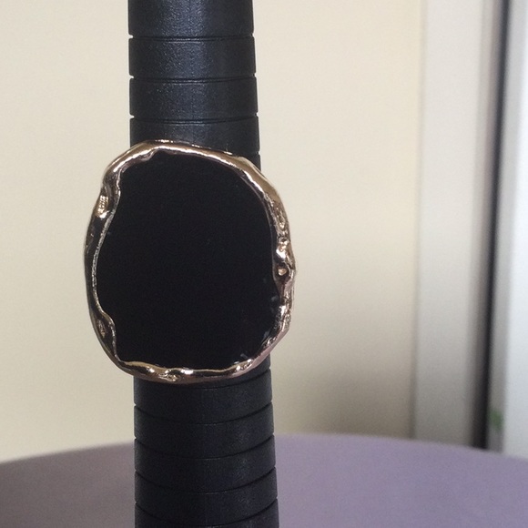 Gold Tone Ring with Black Center - Picture 2 of 6